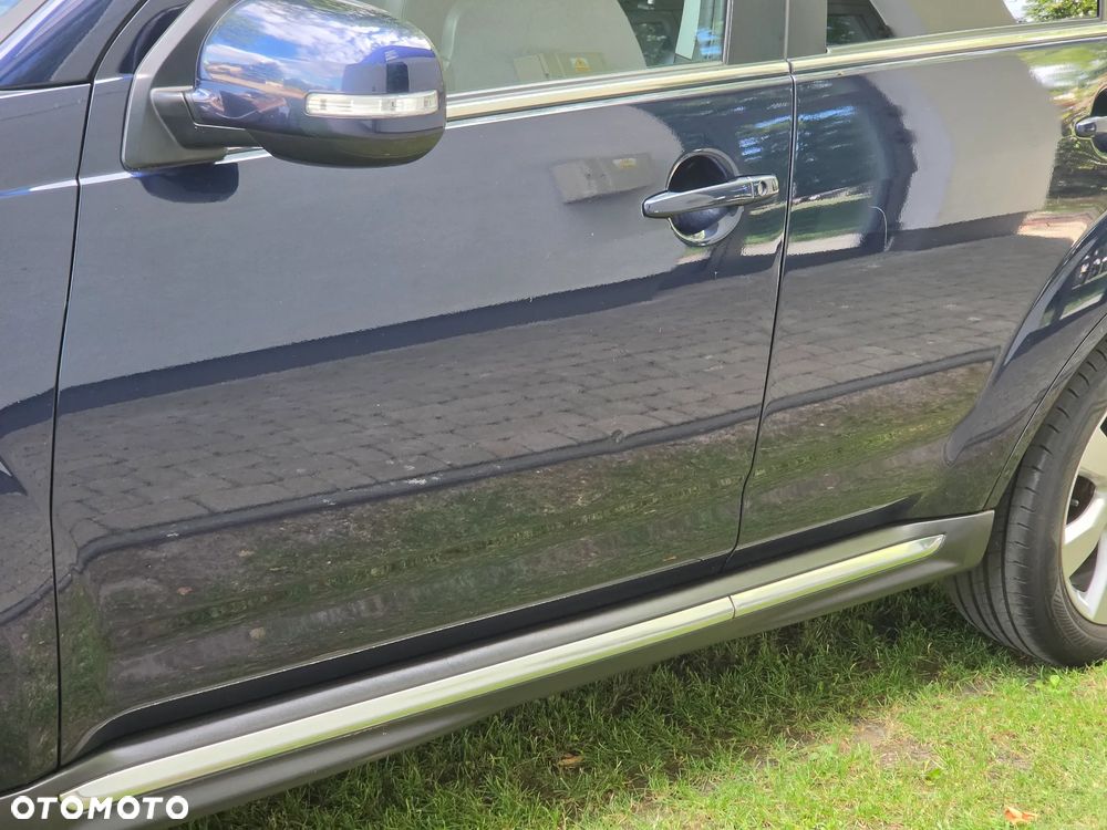 Mitsubishi Outlander 2.0 DI-D 4WD Intense - 24