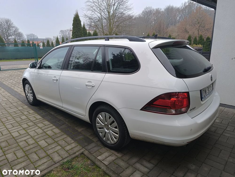 Volkswagen Golf 1.6 TDI DPF Trendline - 8