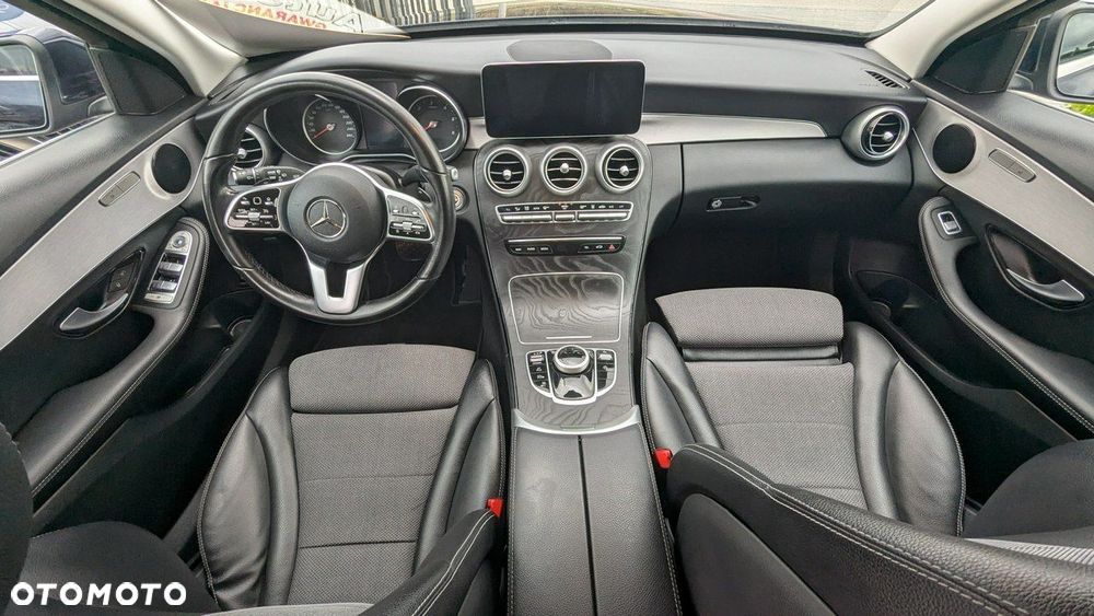 Mercedes-Benz Klasa C - 19