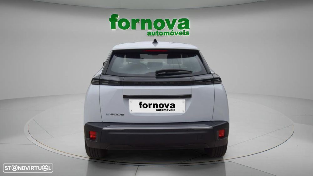 Peugeot e-2008 54 kWh Active - 6