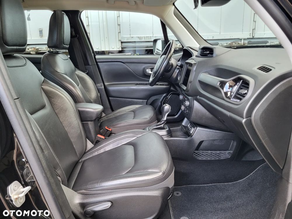 Jeep Renegade 1.4 MultiAir Limited FWD S&S - 32