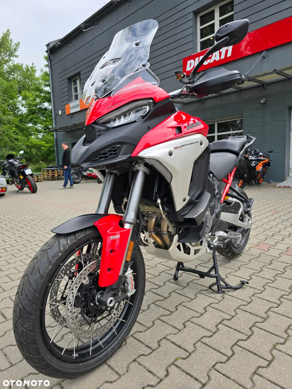 Ducati Multistrada - 8