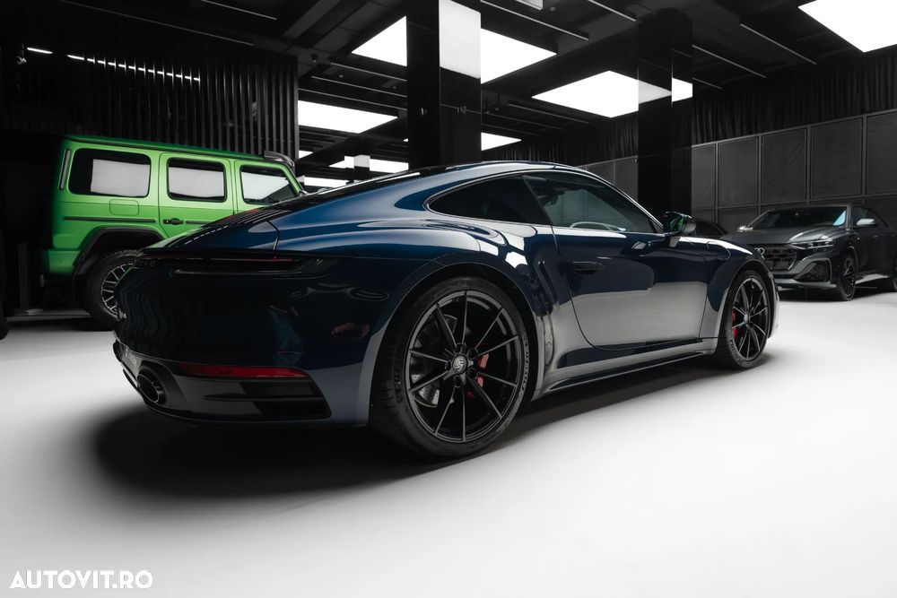 Porsche 911 4S PDK - 9