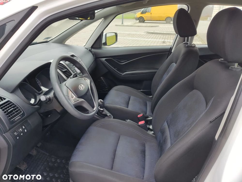 Hyundai ix20 1.4 Classic + - 9