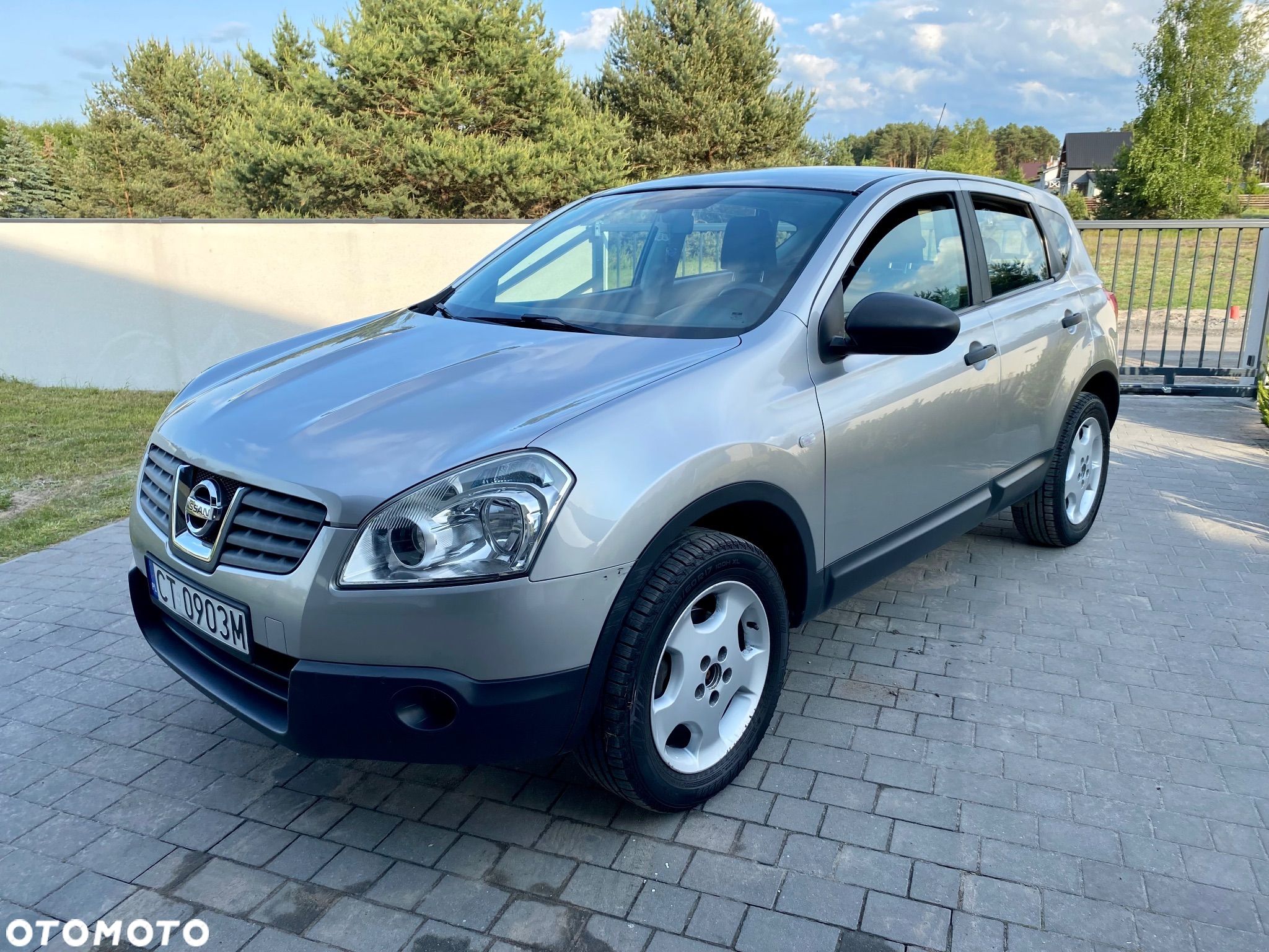 Nissan Qashqai - 1