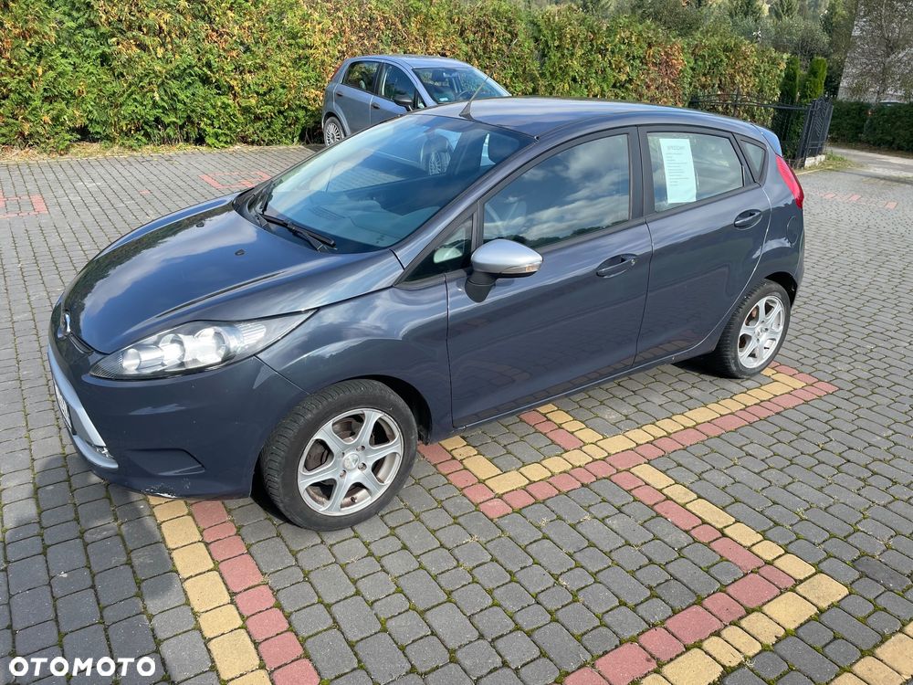 Ford Fiesta 1.25 Ambiente EU5 - 8