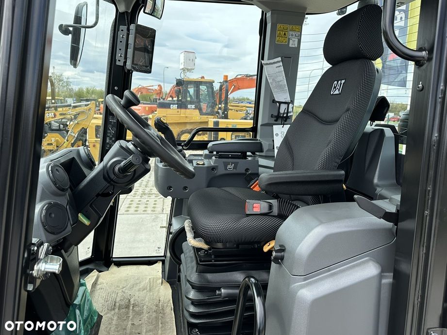 Caterpillar 906 ŁADOWARKA FABRYCZNIE NOWA ! JESTEŚMY AUTORYZOWANYM DEALEREM NOWYCH MASZYN MARKI CATERPILLAR ! - 21