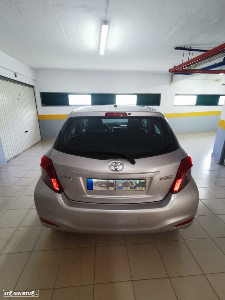 Toyota Yaris 1.0 VVT-i ACtive+AC - 3