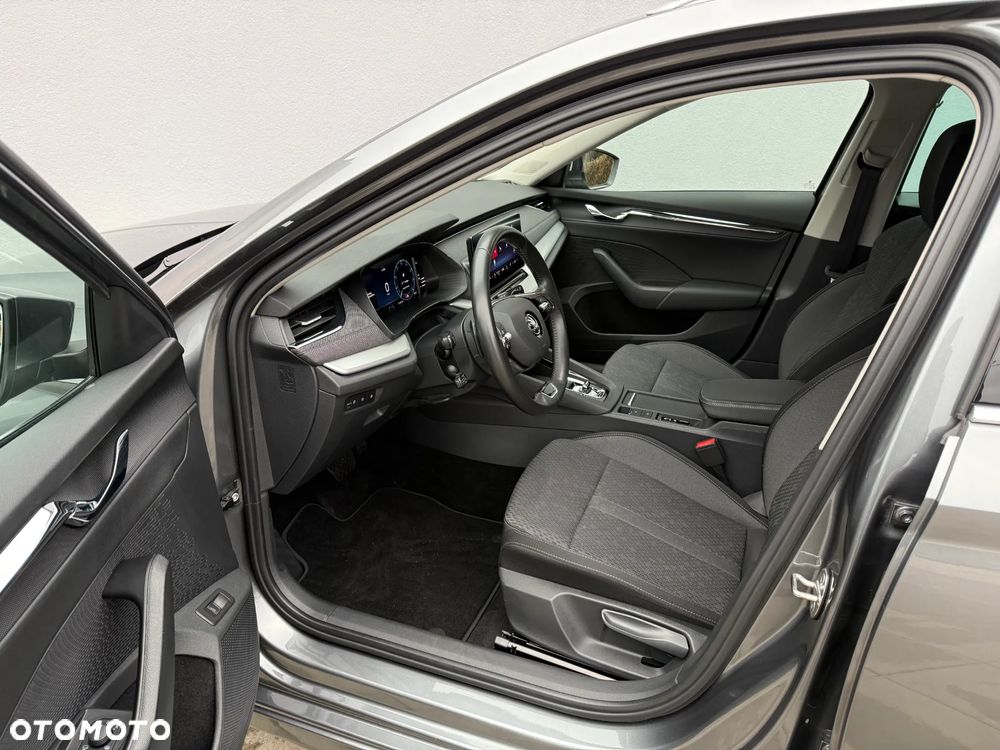 Skoda Octavia 2.0 TDI Style DSG - 9