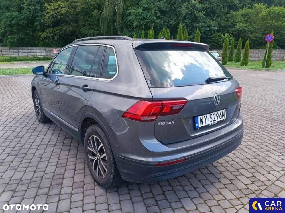 Volkswagen Tiguan - 5