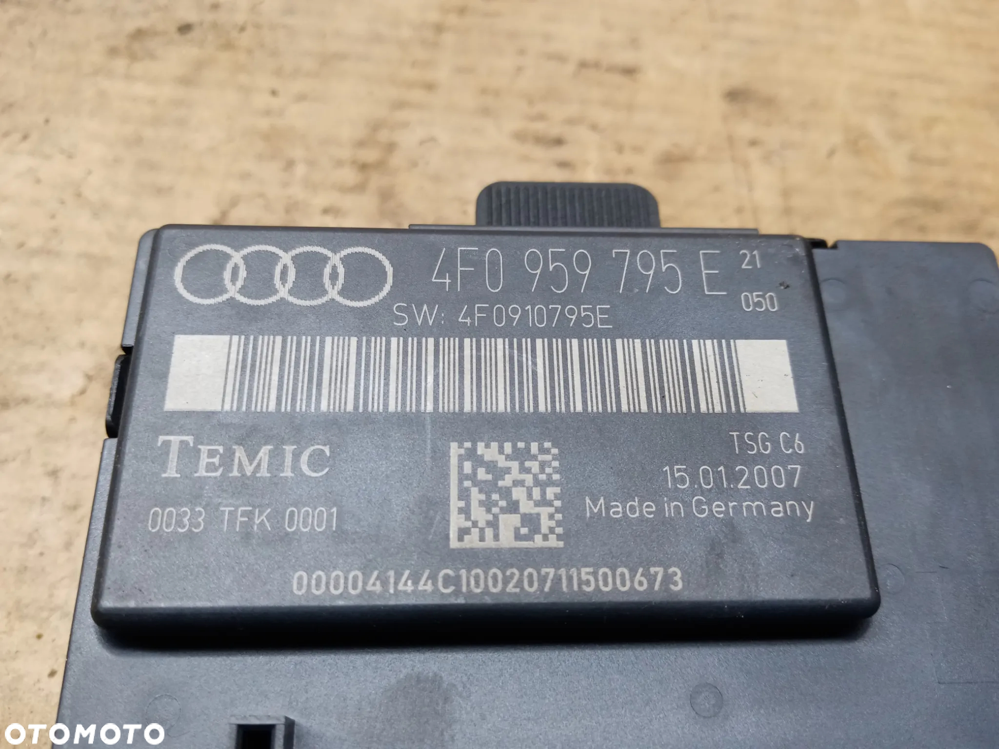 Moduł sterownik drzwi lewy tył Audi A6 C6 4F0959795E - 5