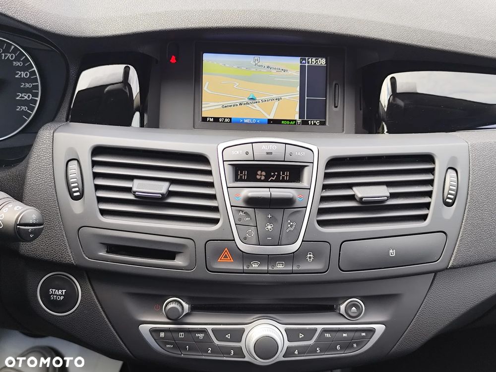 Renault Laguna dCi 150 FAP Start-Stop Bose Edition - 10
