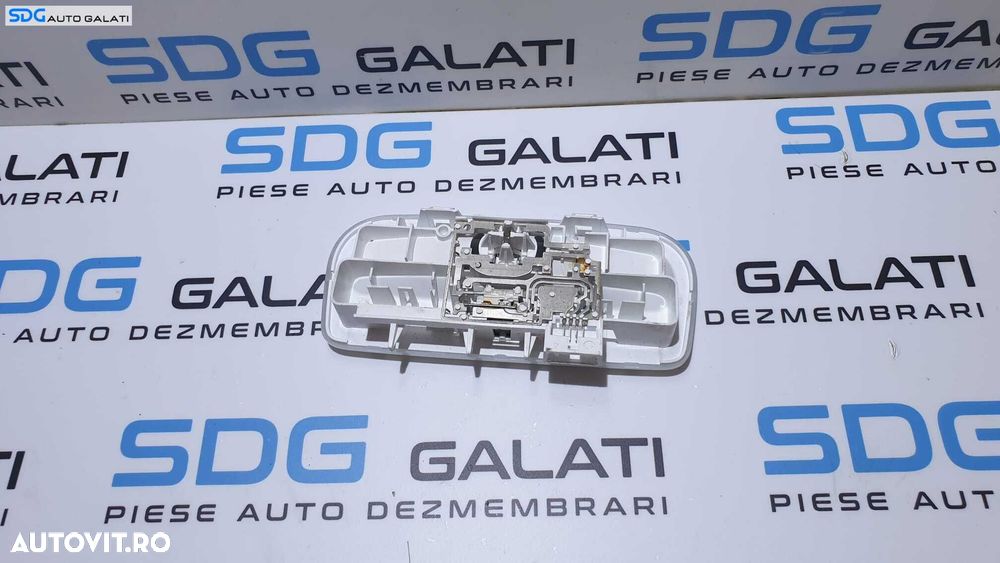 Plafoniera Lumini Lampa Iluminare Plafon Tavan Habitaclu Spate Renault Megane 3 2008 - 2015 Cod 264300007R - 2