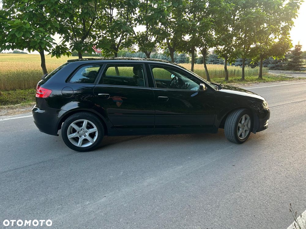 Audi A3 Sportback 2.0 TDI DPF Ambition - 8