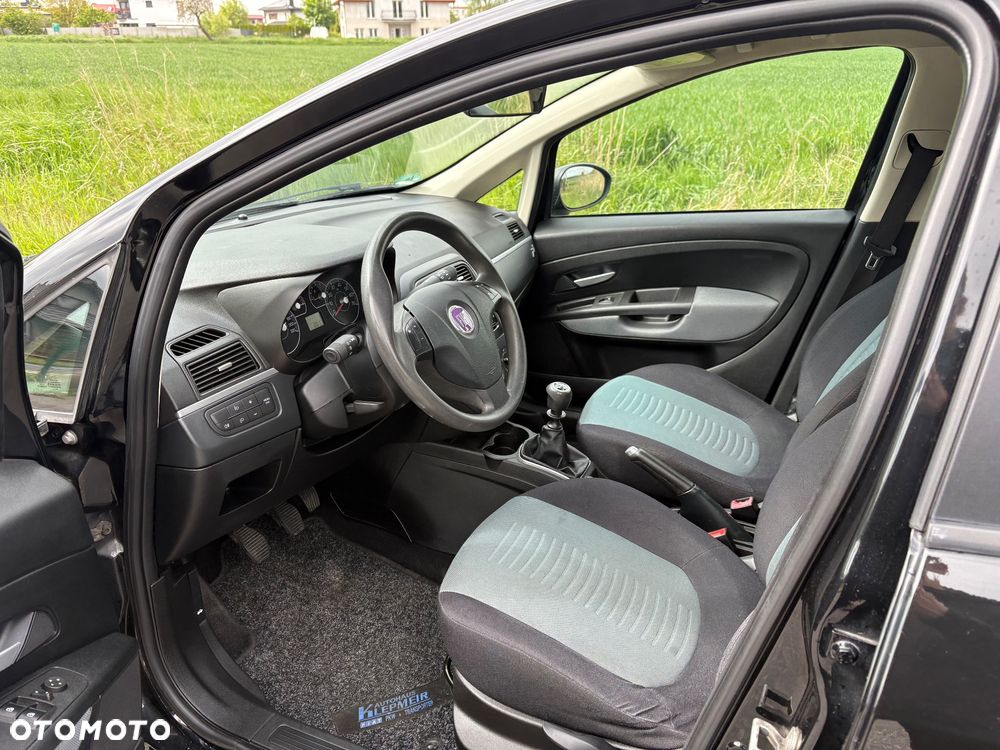 Fiat Grande Punto - 14