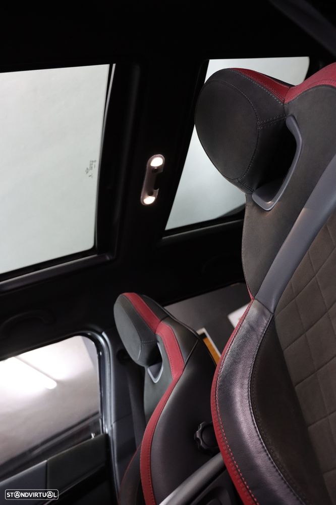 MINI Countryman Cooper SE ALL4 Auto - 11