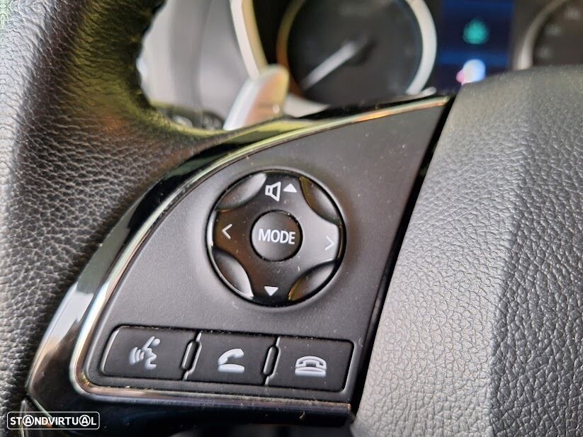 Mitsubishi Eclipse Cross 2.4 PHEV Black Edition - 18