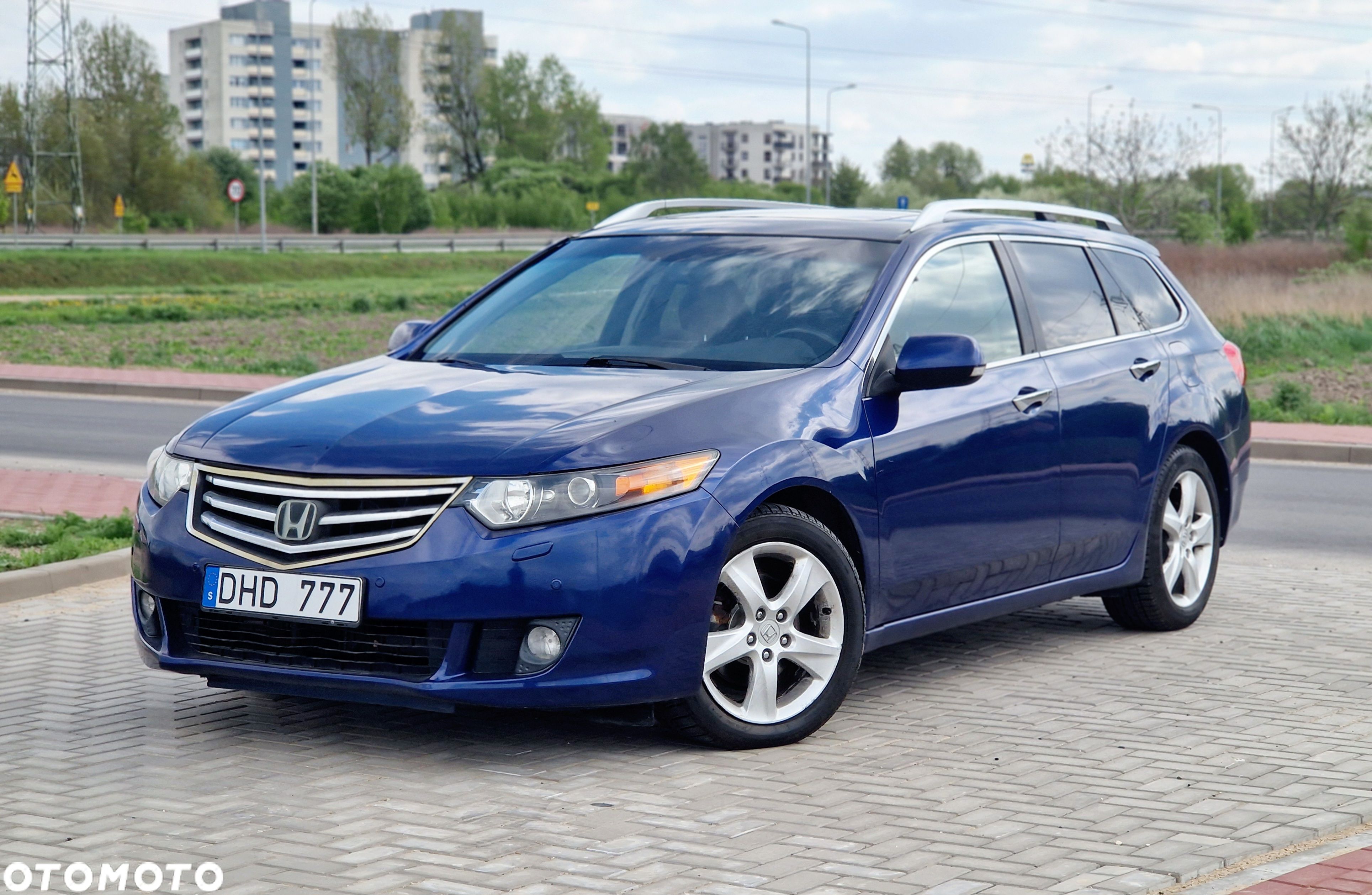 Honda Accord - 1