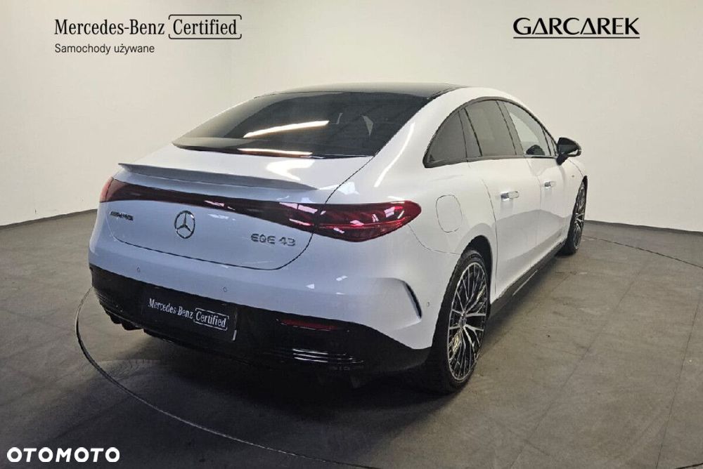 Mercedes-Benz EQE - 5