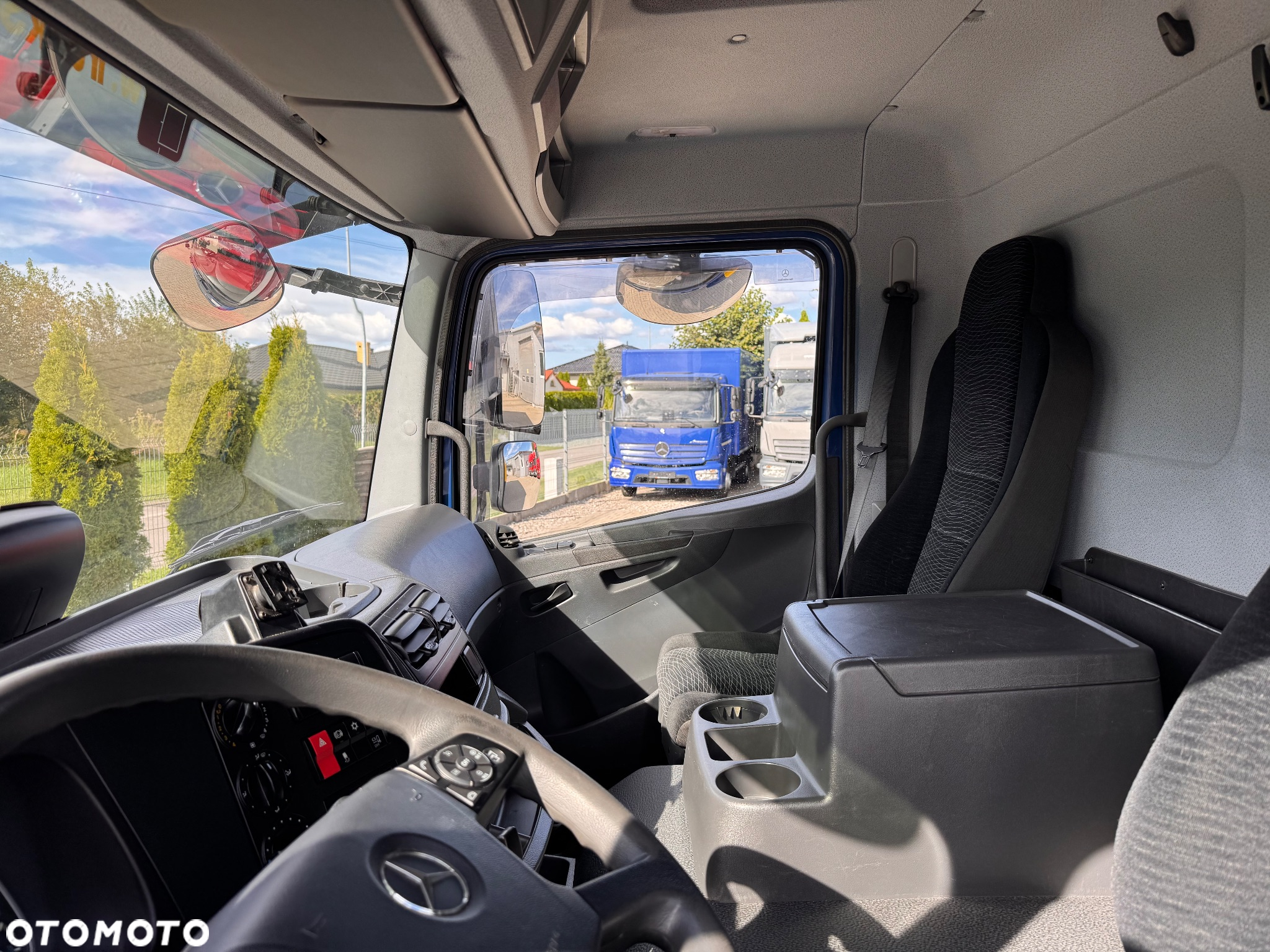 Mercedes-Benz ATEGO - 24