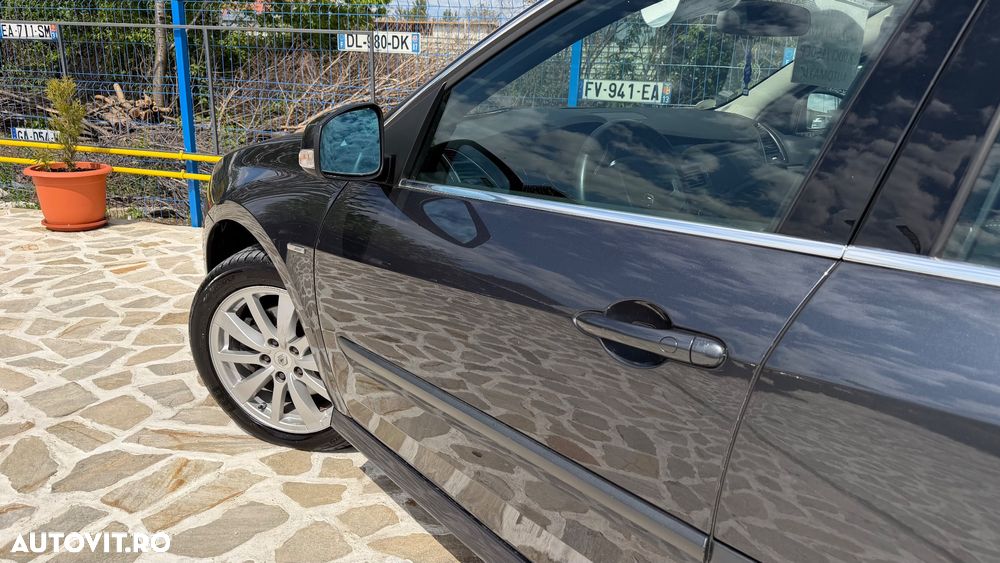 Renault Laguna dCi 150 FAP Aut. Initiale - 28