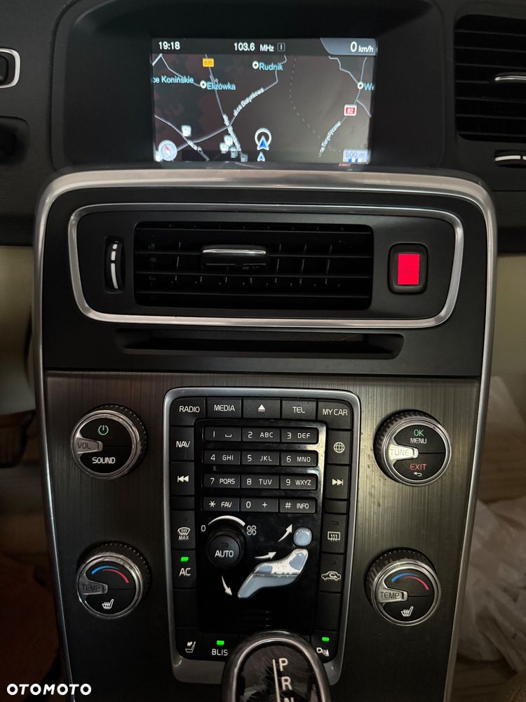 Volvo S60 2.5 T5 AWD - 14