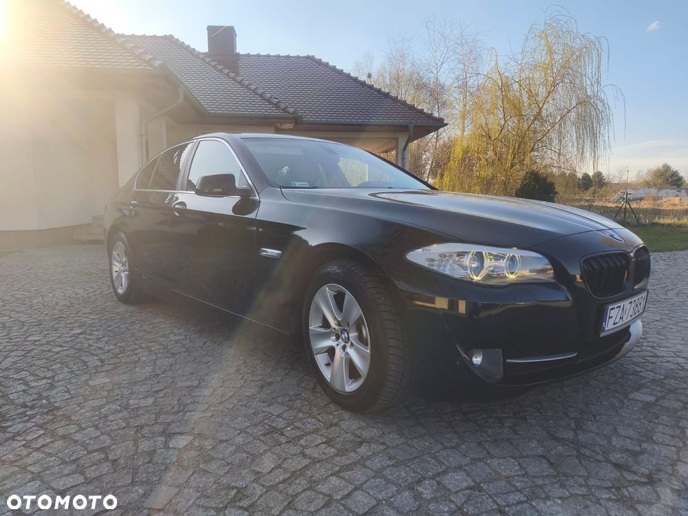 BMW Seria 5 520d - 8
