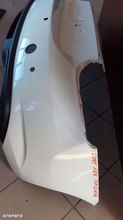 FIAT 124 SPIDER ZDERZAK TYŁ 4PDC - 2