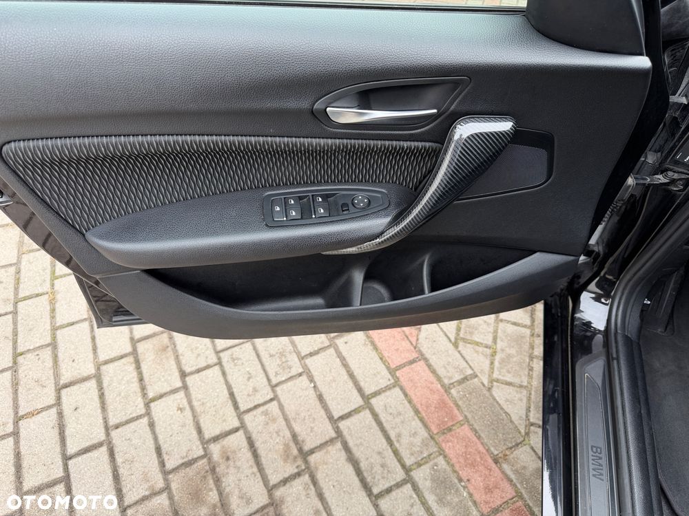 BMW Seria 1 - 12