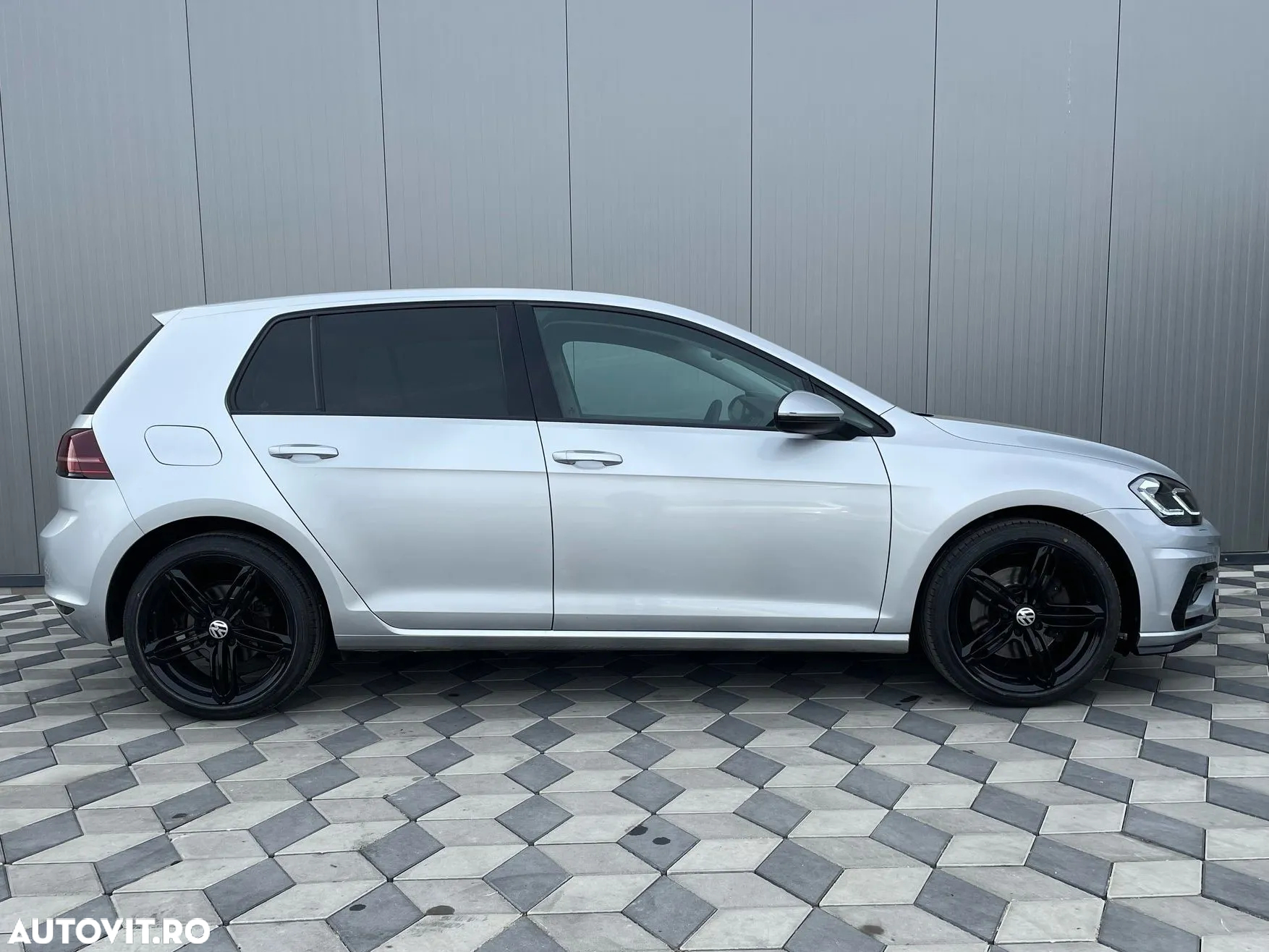 Volkswagen Golf 1.4 TSI BlueMotion Technology DSG Highline - 10