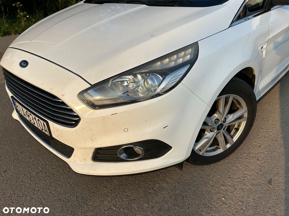 Ford S-Max 2.0 TDCi Titanium PowerShift - 2