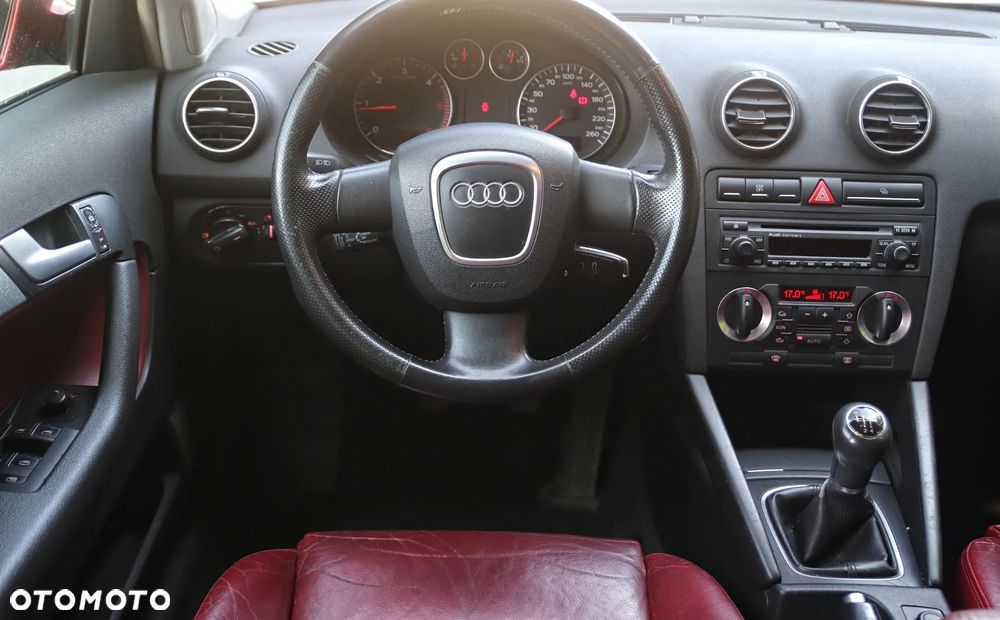 Audi A3 Sportback 1.9 TDI Ambiente - 8