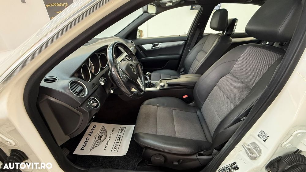 Mercedes-Benz C 220 CDI - 17