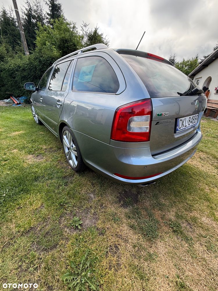 Skoda Octavia 2.0 TDI DPF RS DSG - 4