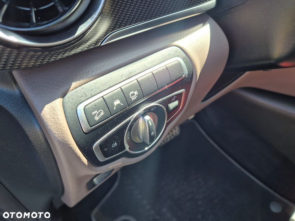 Mercedes-Benz Klasa V 300 d 4-Matic Avantgarde 9G-Tronic - 4