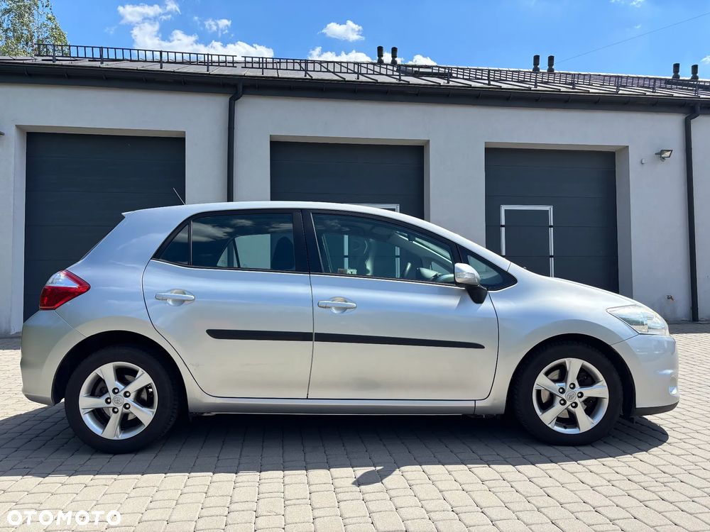 Toyota Auris 2.0 D-4D Sol - 7