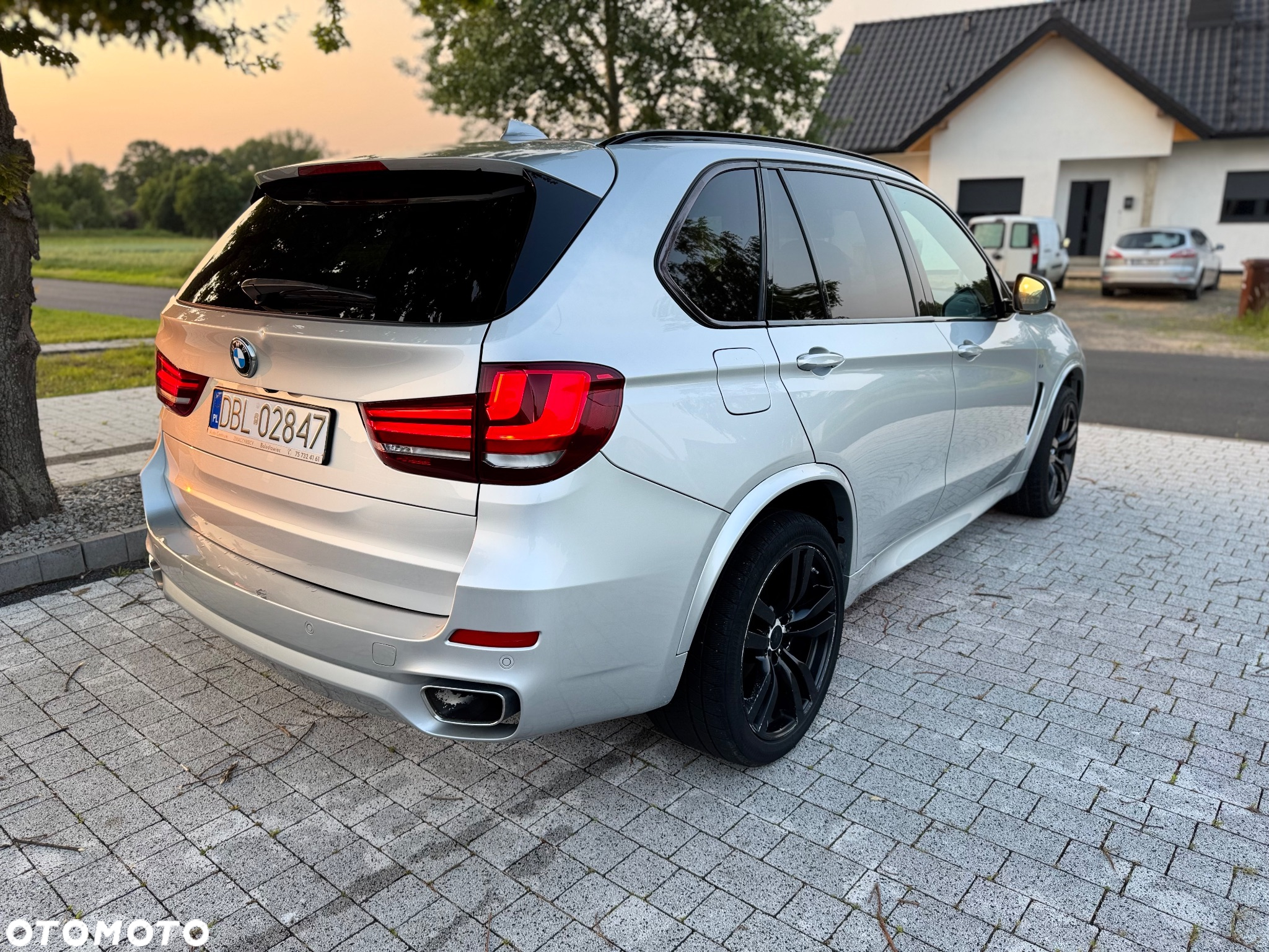 BMW X5 xDrive40d Sport-Aut - 4
