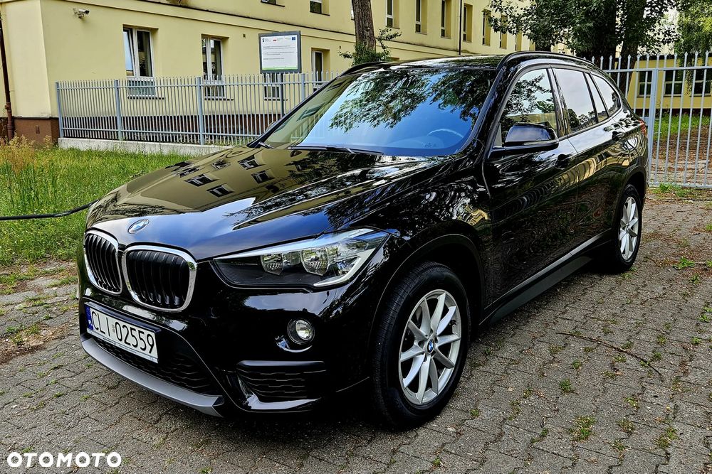 BMW X1 sDrive18i Advantage - 2