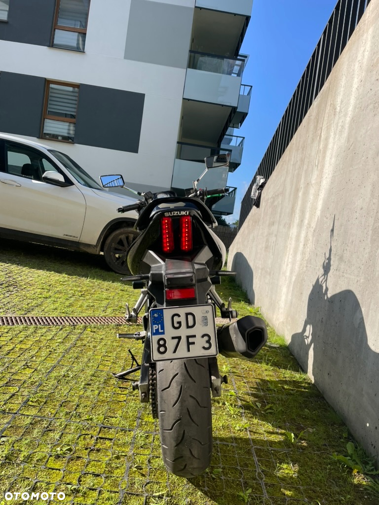 Suzuki SV - 4