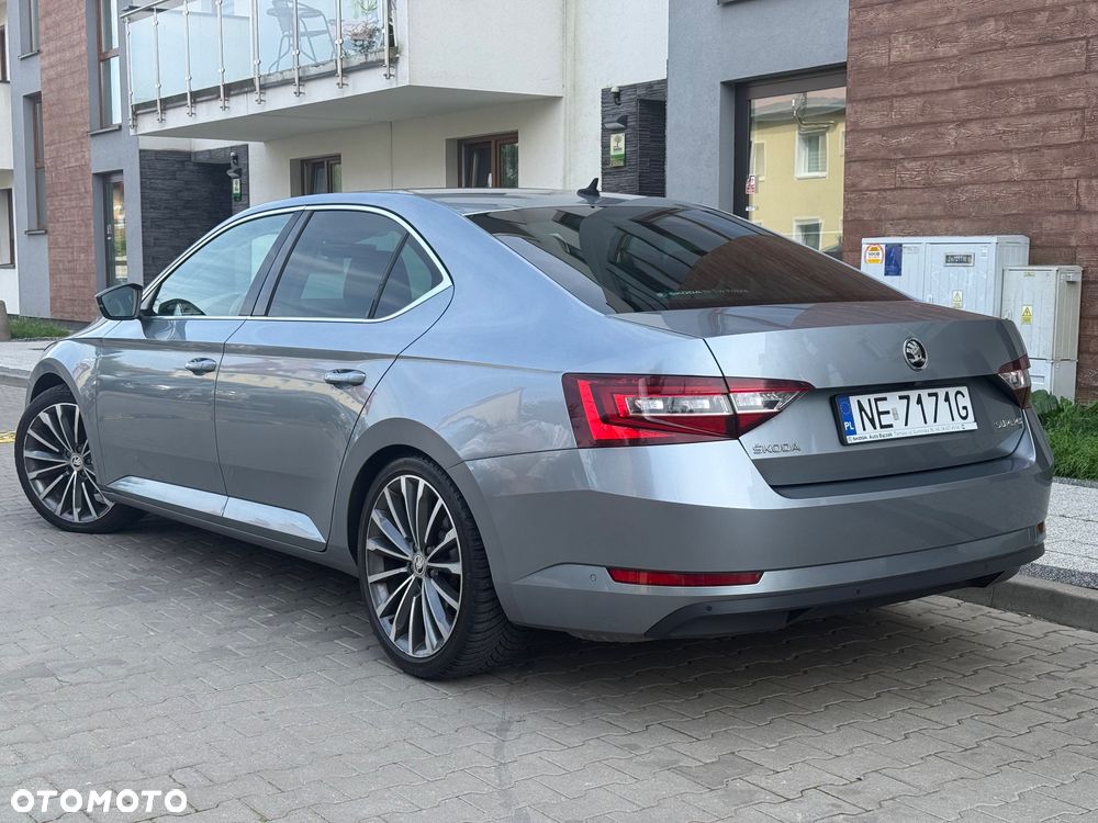 Skoda Superb 2.0 TDI L&K DSG - 4