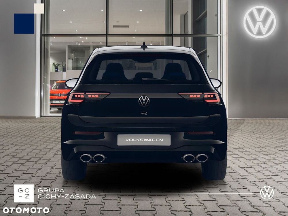 Volkswagen Golf - 5