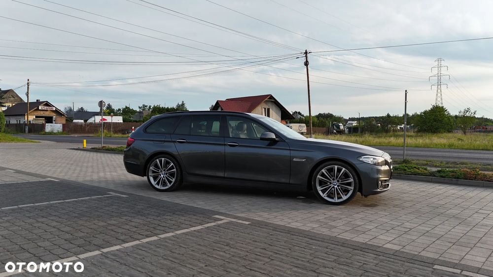 BMW Seria 5 520d Luxury Line - 3