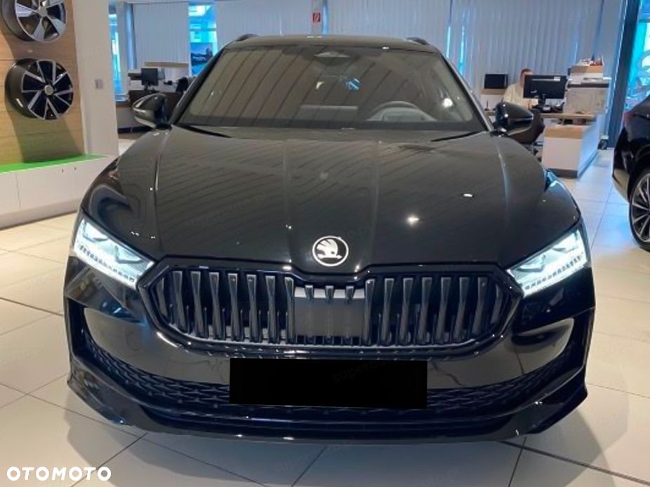 Skoda Superb 2.0 TDI SCR 4x4 Sportline DSG - 2