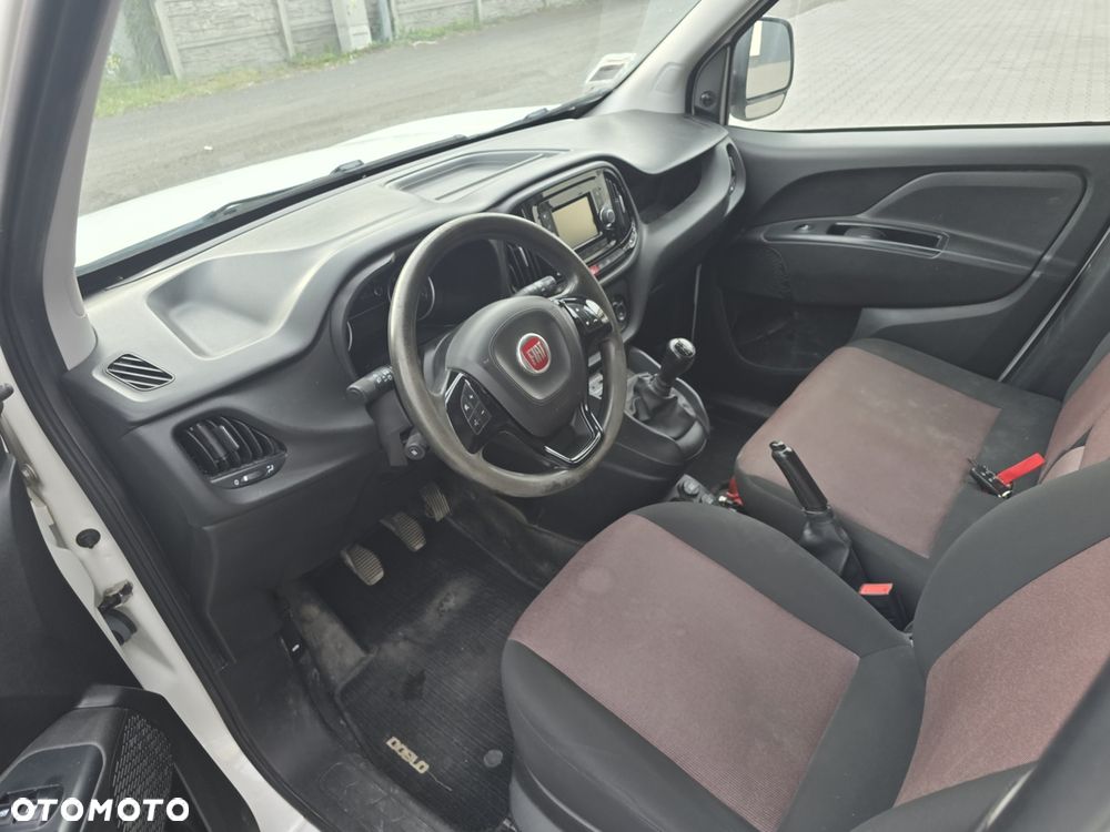 Fiat Doblo - 22