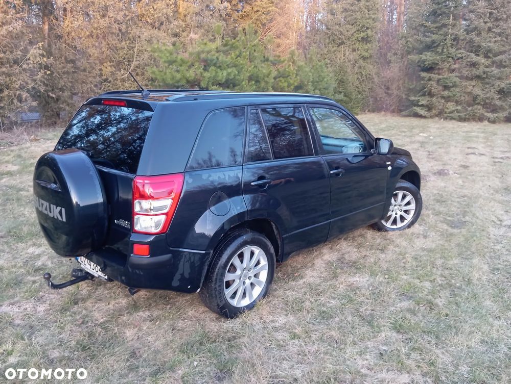 Suzuki Grand Vitara 1.9 DDiS Club DPF Family - 3