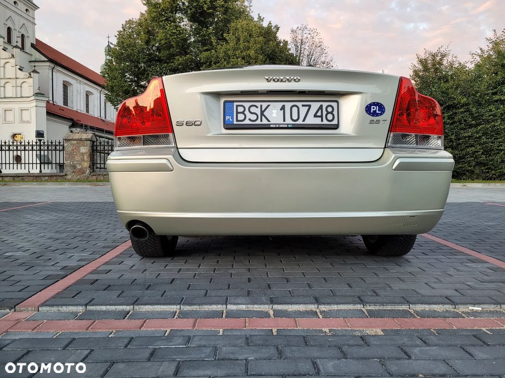Volvo S60 2.5 T Momentum - 12