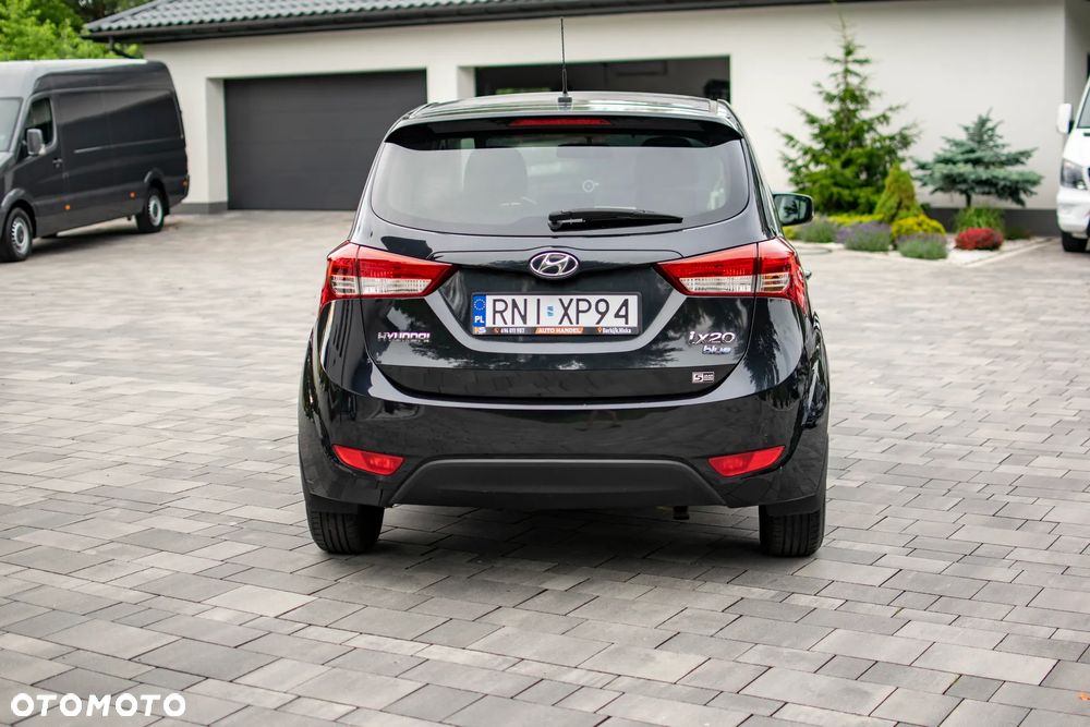 Hyundai ix20 - 21