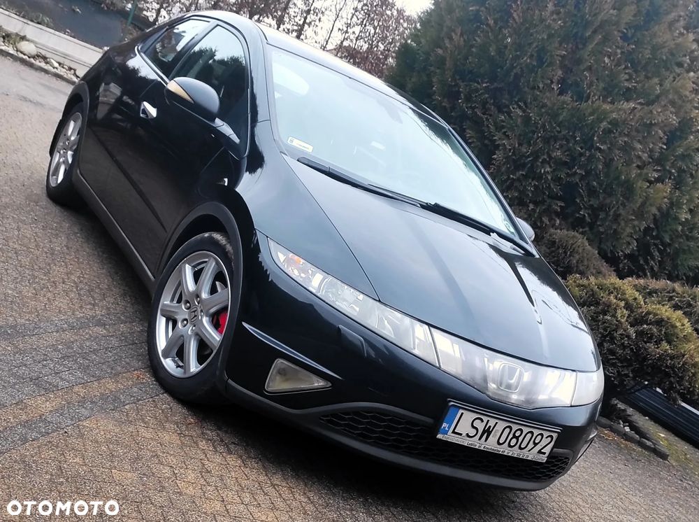 Honda Civic 1.8 Executive - 3
