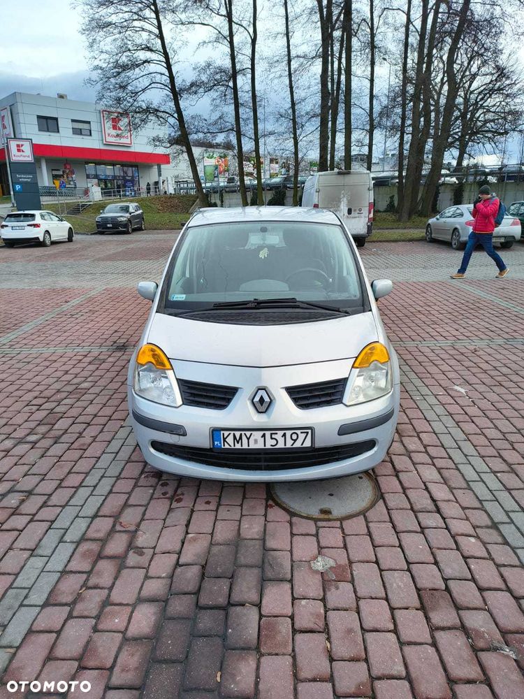 Renault Modus - 1