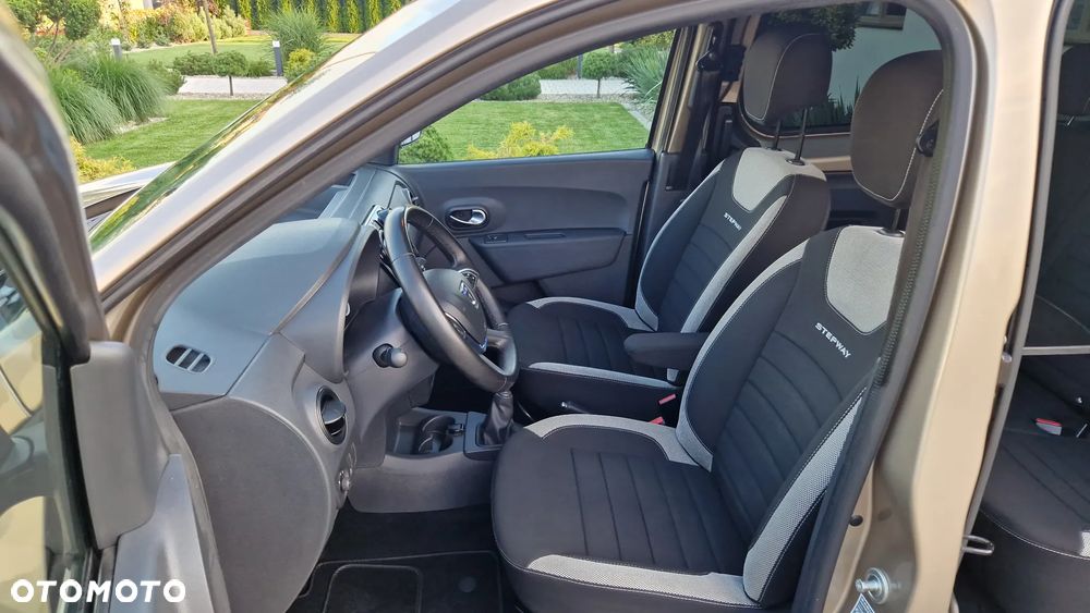 Dacia Dokker 1.5 Blue dCi Stepway - 15